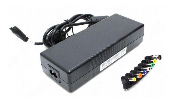 Блок питания FSP NB V120 автоматический 120W 19V-19V 7-connectors 6.32A от бытовой электросети