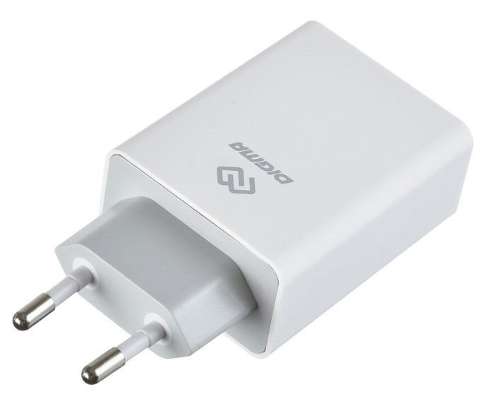 Сетевое зар./устр. Digma DGWC-3U-5A-WG 5A универсальное белый