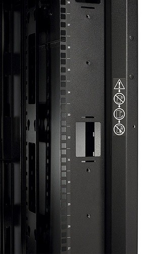 Шкаф коммутационный APC AR3150 напольный 1991мм 750мм 1070мм 4 бок.пан. черный