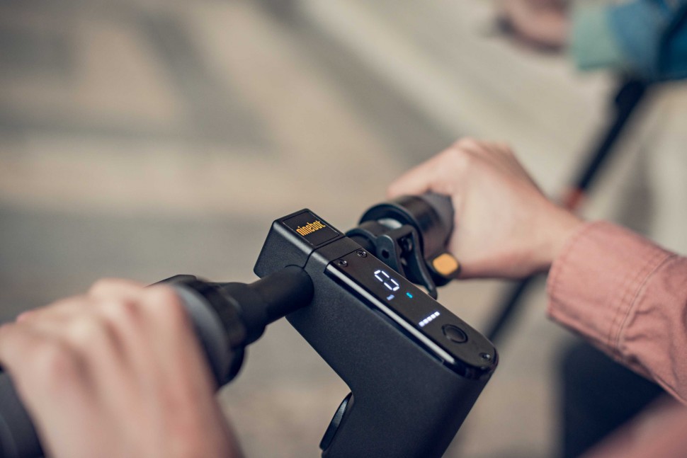 Электросамокат Ninebot KickScooter Max G30LP 10200mAh серый