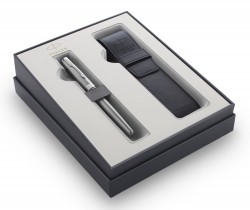 Набор Parker Sonnet GIFT 20 (2121708) Stainless Steel CT ручка перьевая M черные чернила в компл.:чехол для ручки подар.кор.