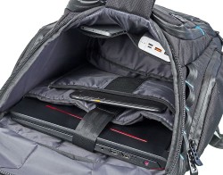 Рюкзак для ноутбука 17" Acer Predator Gaming черный/синий полиэстер (NP.BAG1A.288)